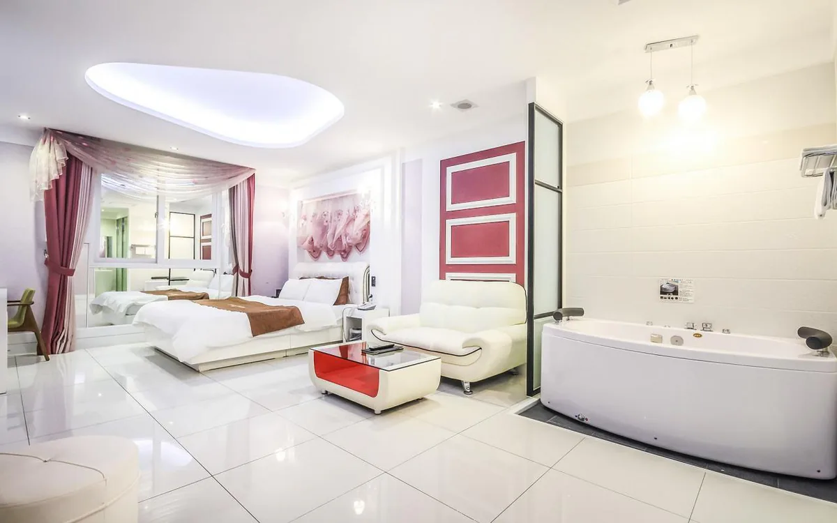 Suncheon S Self check-in Motel - best hotel in KTX