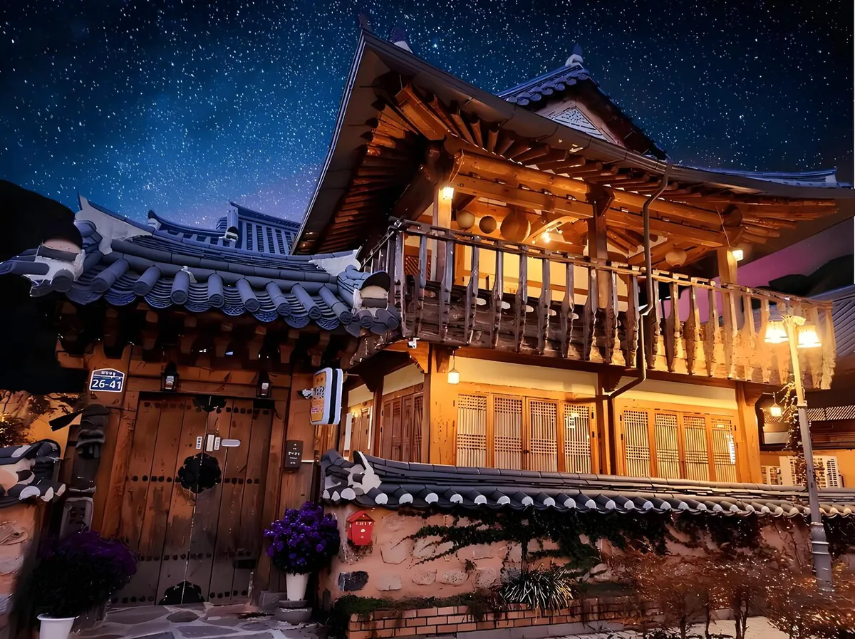 Hanji Gguljam - best hotel in Hanok Village