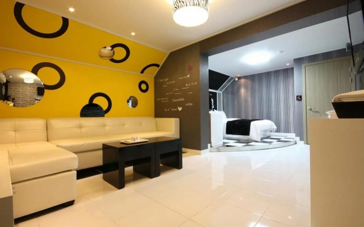 Suwon Station 25H - best hotel in Suwon Station