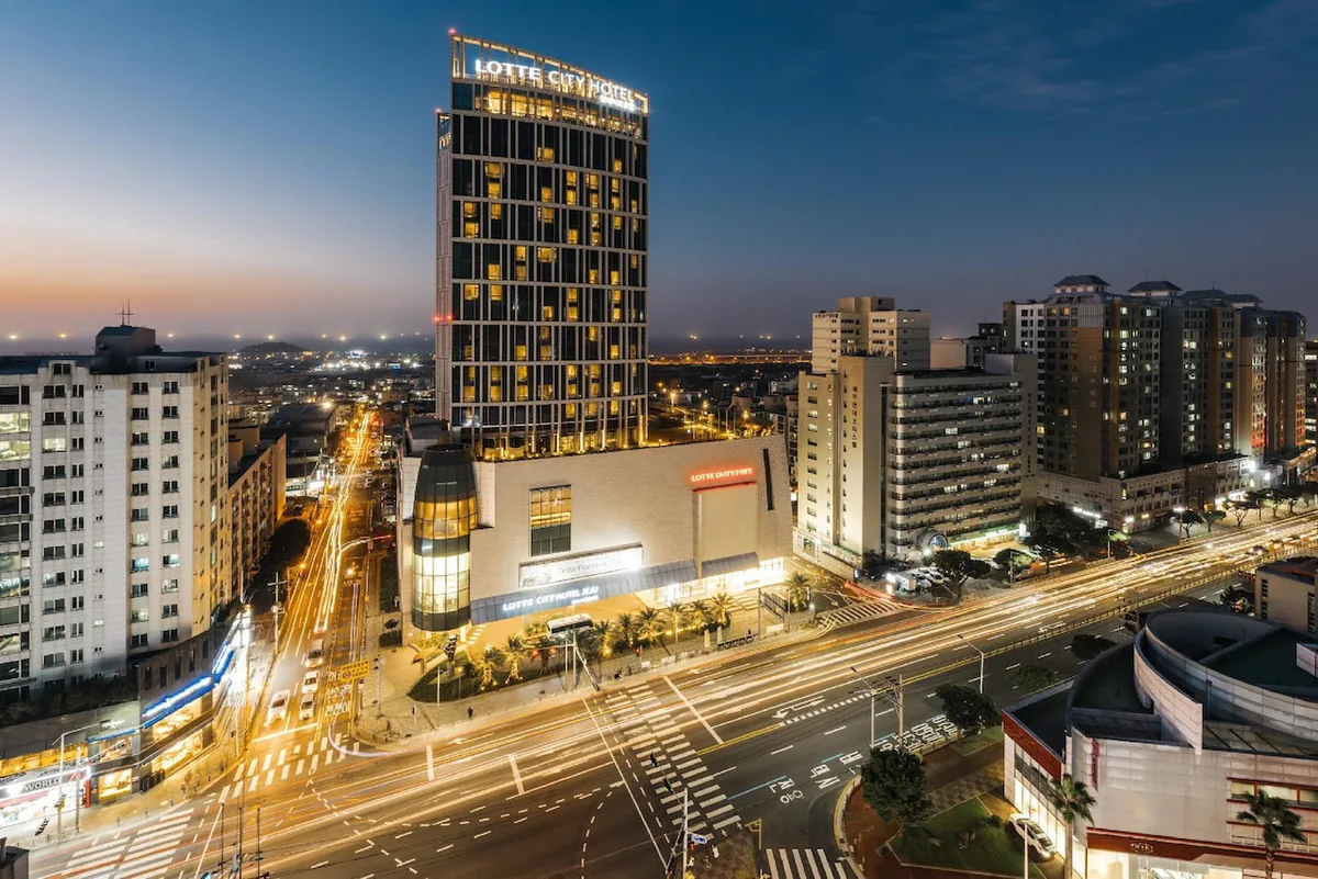 LOTTE CITY HOTEL JEJU AIRPORT - best hotel in Jeju City
