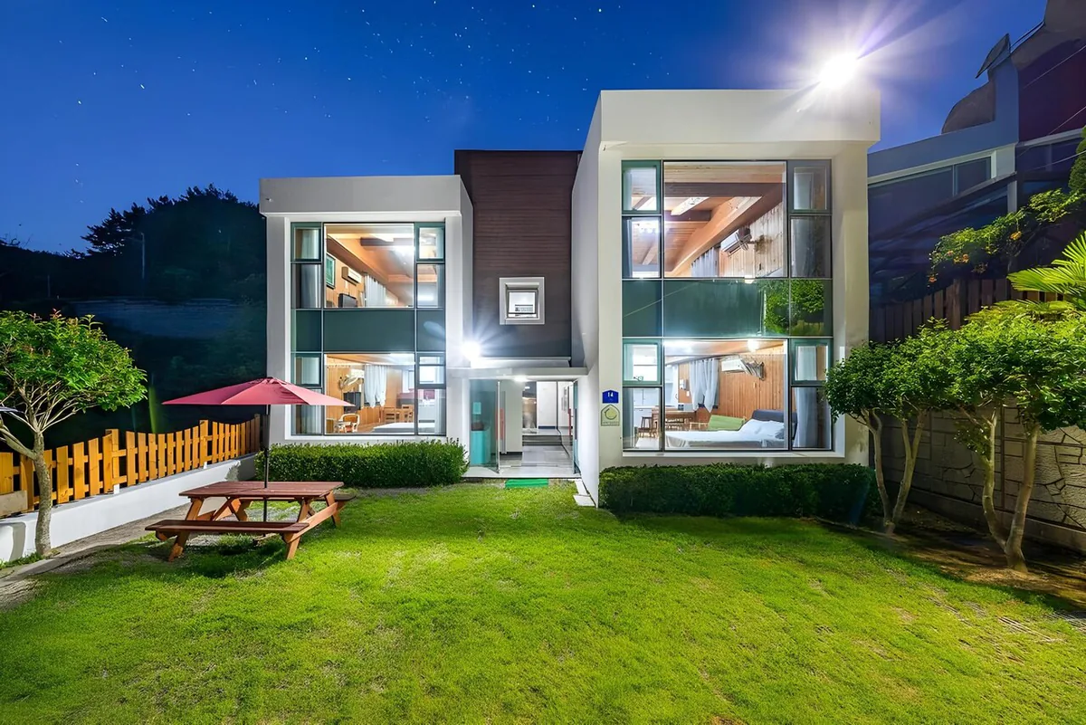 Tongyeong Travel Guest Pension - best hotel in Other