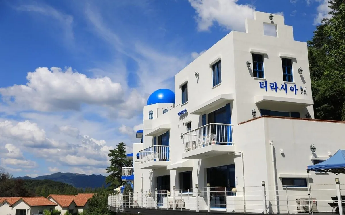 Damyang Thirasia Pension - best hotel in Meta Provence