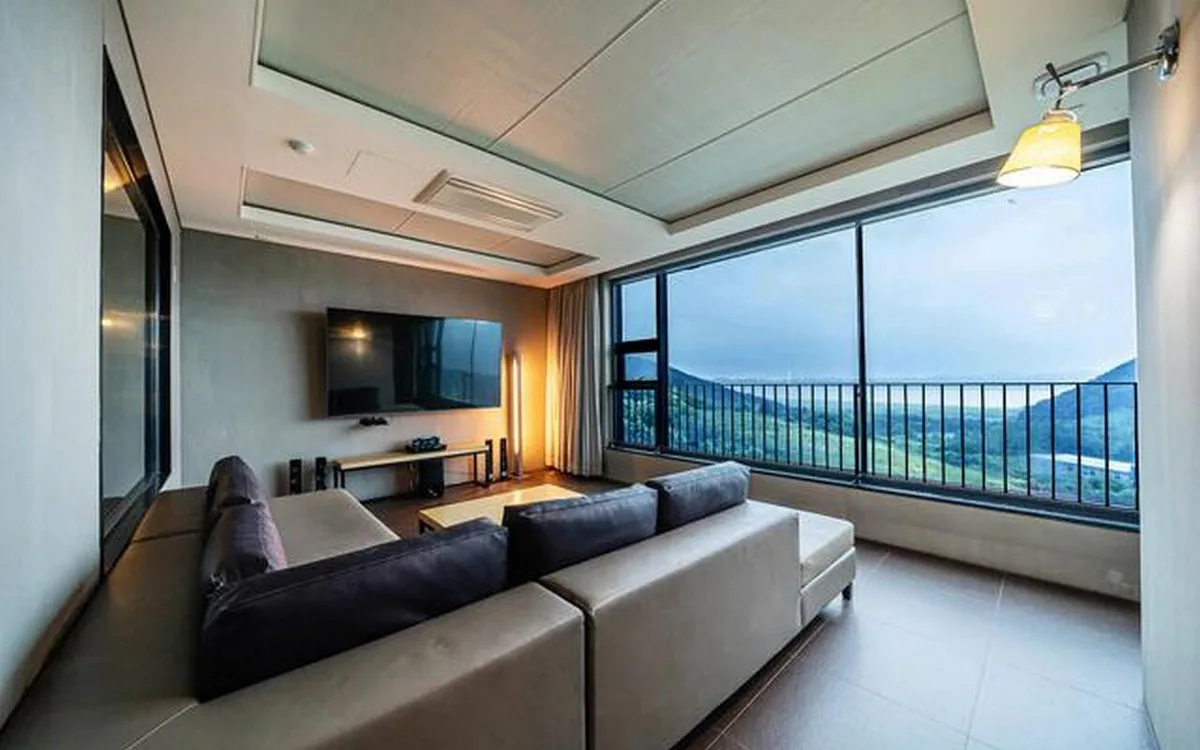 Paju Hills - best hotel in Heyri