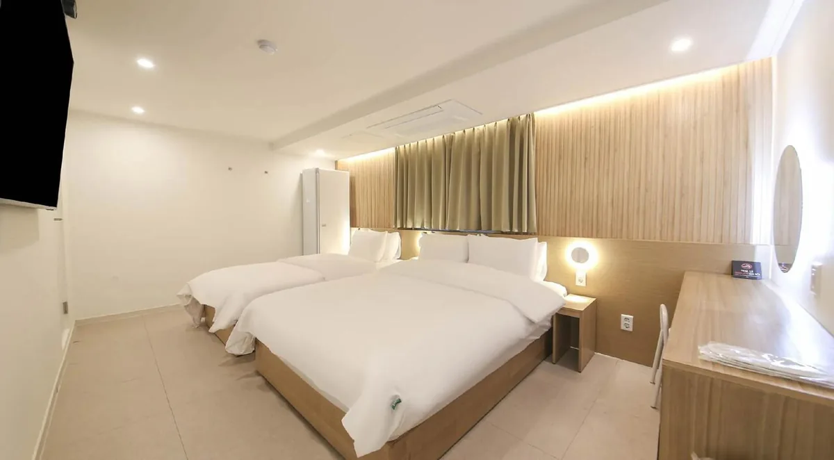 Jeonju Junghwasandong mh hotel 3rd branch - best hotel in Hanok Village